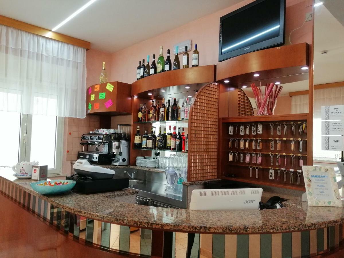 Hotel Alba Rimini Exterior photo